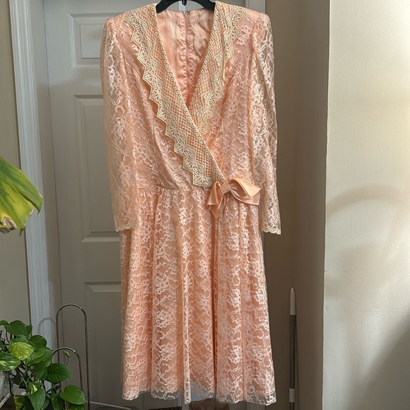 Vintage JCPenny lace dress - Picture 1 of 8